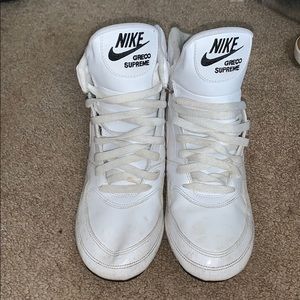White nike greco supreme